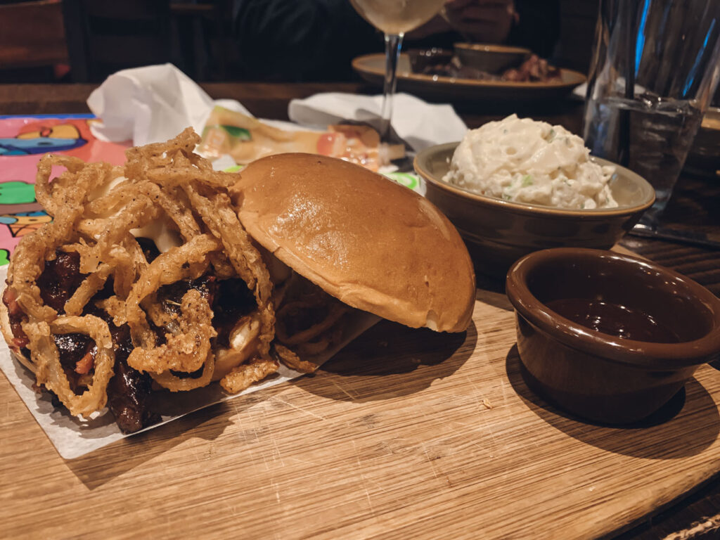 Brisket sandwich at Q39