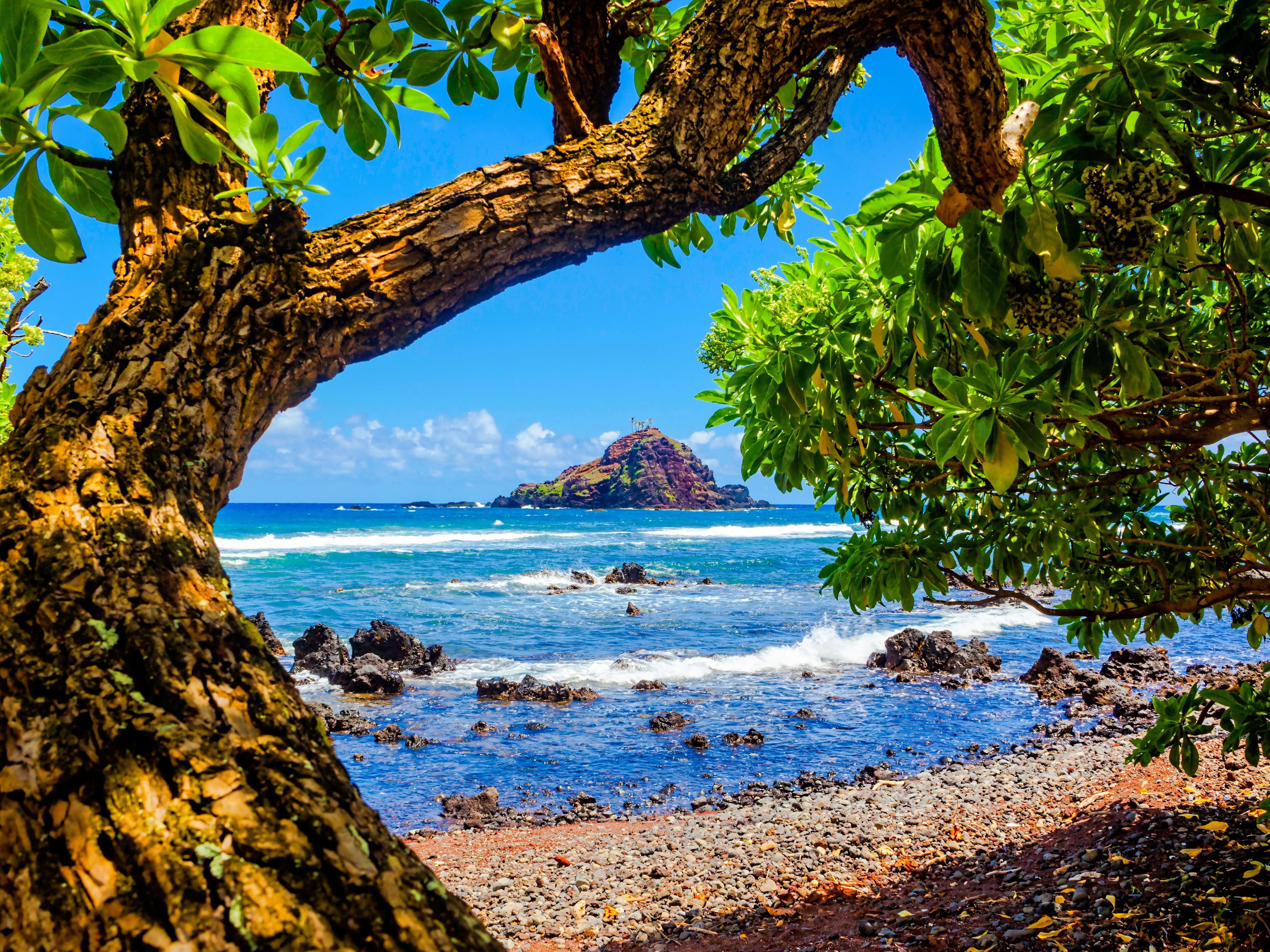 the beautiful Koki Beach in eastern Maui