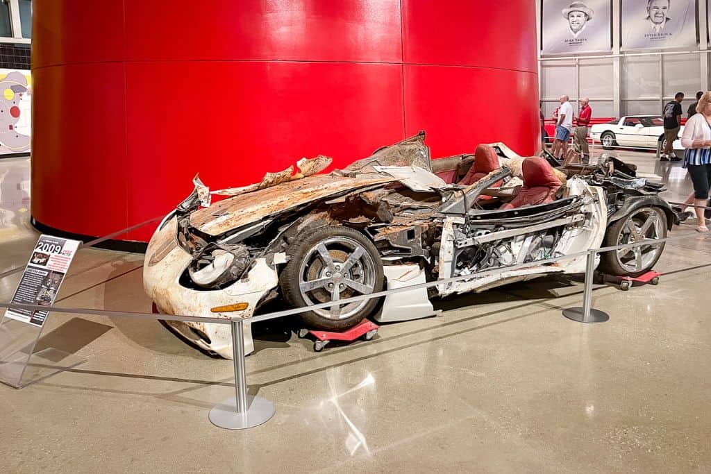 sinkhole accident at Corvette Museum in Bowling Green