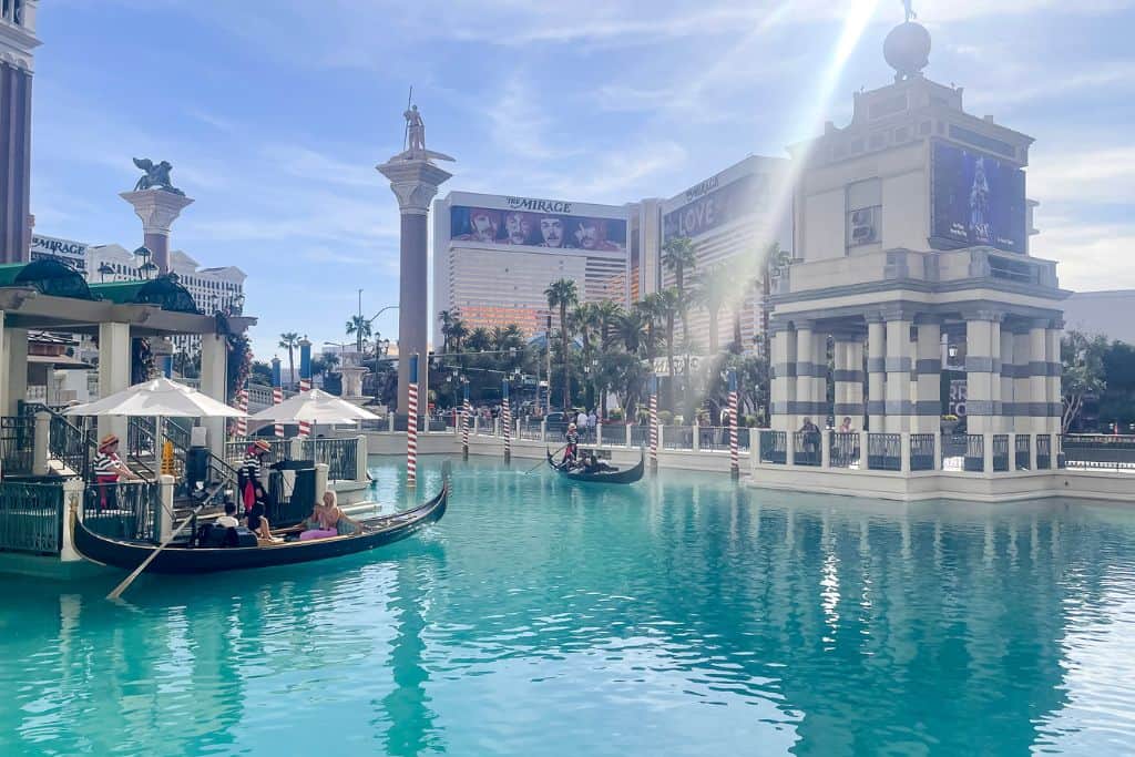 the outdoor gondola ride through the canals at the Venetian 